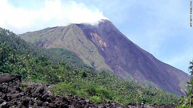 Ash clouds from Mount Karangetang, shown in a 2006 file photo, reached 7,500 feet over the weekend.