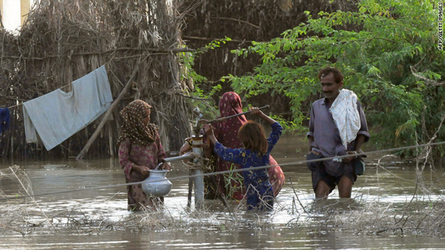 Aumentan los muertos por las inundaciones en Pakistán