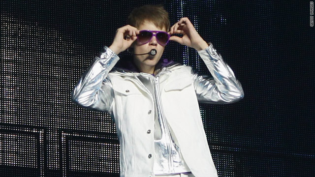 justin bieber in israel 2011 pictures. Justin Bieber cancelled a