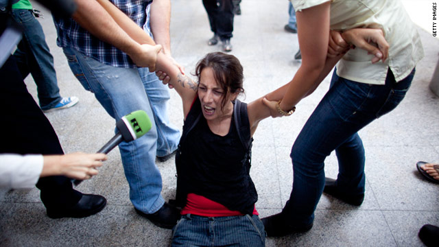 Local Israeli activists who rallied in support of the 'Gaza flytilla' protesters were also arrested by Israeli police.
