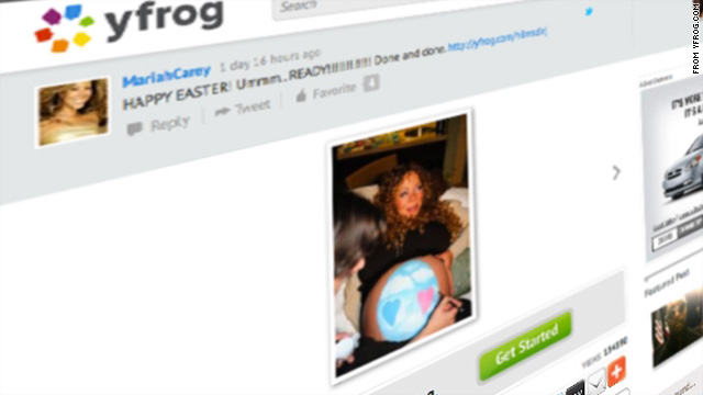 Mariah Carey shows off her baby bump 
