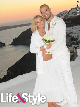 Tara Reid weds Zack Kehayov in Greece