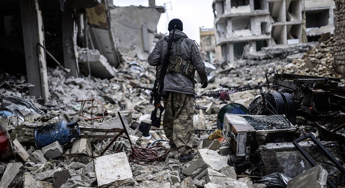 لماذا انسحب  داعش  من كوباني؟ .. مقاتلان من التنظيم يتحدثان عن تأثير الغارات 