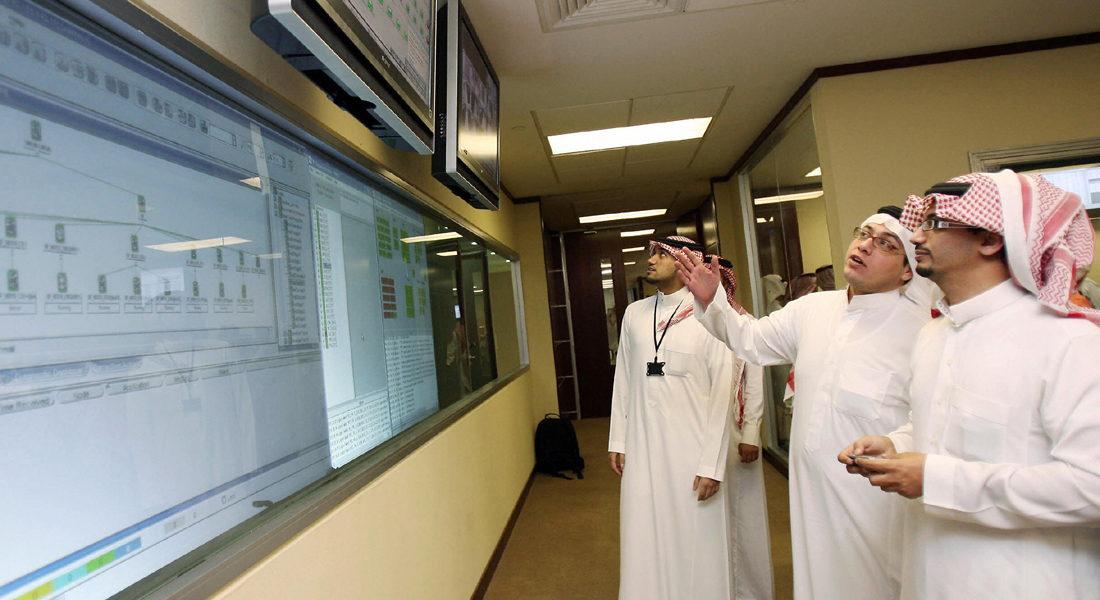 محللون: البورصة السعودية بطريقها إلى العالمية بعد قرار فتح السوق للأجانب - CNNArabic.com