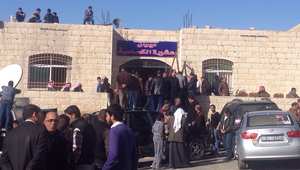 ديوان عشيرة الكساسبة، في بلدة عي محافظة الكرك جنوب الأردن حيث أقيم عزاء الطيار معاذ الكساسبة 4 فبراير/ شباط 2015