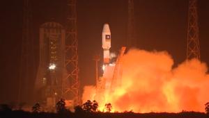 شاهد انطلاقة القمرين 13 و14 من نظام ملاحة غاليليو  على صاروخ سيوز