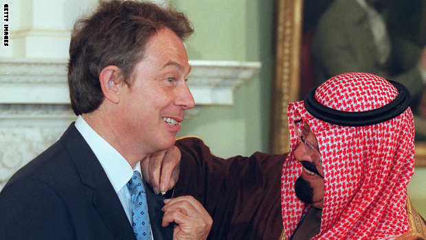حياة عبدالله بن عبد العزيز وليا للعهد وملكا في صور 