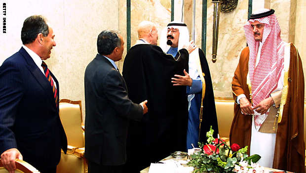 حياة عبدالله بن عبد العزيز وليا للعهد وملكا في صور 