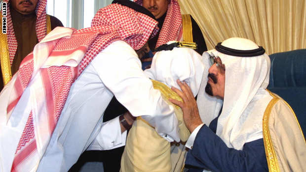 حياة عبدالله بن عبد العزيز وليا للعهد وملكا في صور 