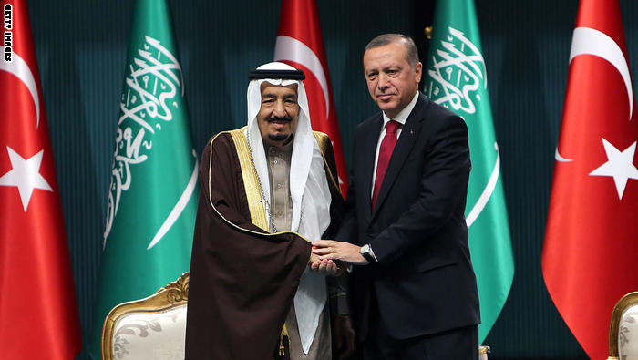 الملك سلمان يهنئ أردوغان.. والسلطات التركية: اعتقال الملحق العسكري لأنقرة لدي الكويت في مطار الدمام