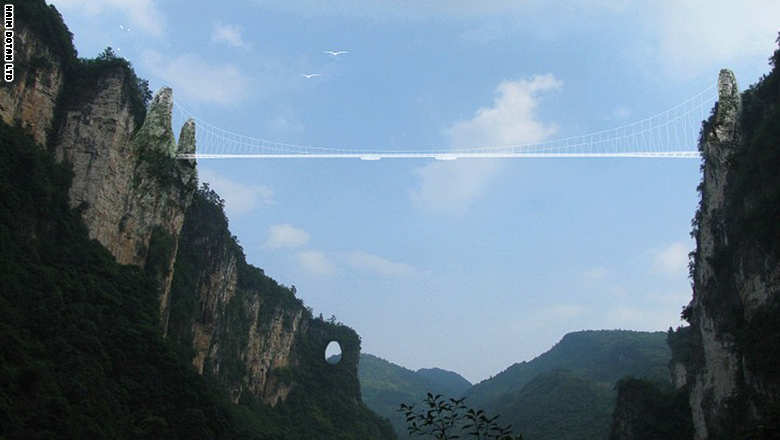 بالصور..أعلى وأطول جسر زجاجي في العالم سيُفتتح في الصين
