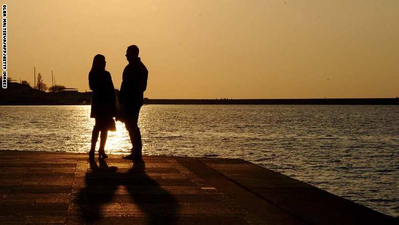 بالصور..أبرز 10 مخاطر صحية لدى النساء