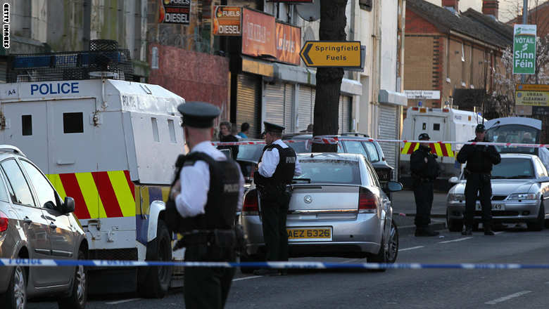 بريطانيا: اعتقال 4 شبان للاشتباه بتخطيطهم لهجمات إرهابية