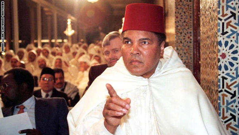 بعد إعلان وفاته بعمر 74 عاما.. 5 أمور قد لا تعرفها عن الأسطورة محمد علي كلاي