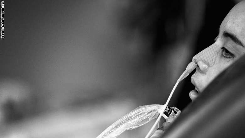 بالصور..أبرز 10 مخاطر صحية لدى النساء