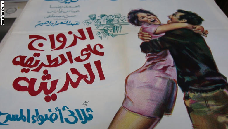 عصر السينما الذهبية يعود للحياة في قبو قديم في أعرق شوارع بيروت