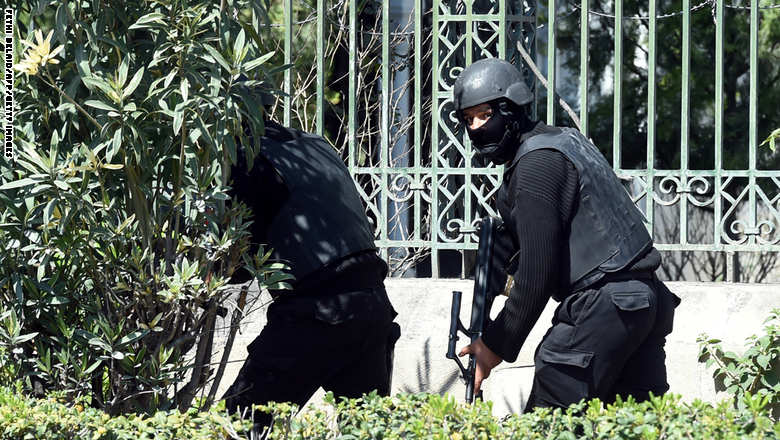 تونس.. 28 قتيلاً في هجوم على فندق بمدينة "سوسة" وأنباء عن مقتل أحد المهاجمين GettyImages-466692540%20%281%29