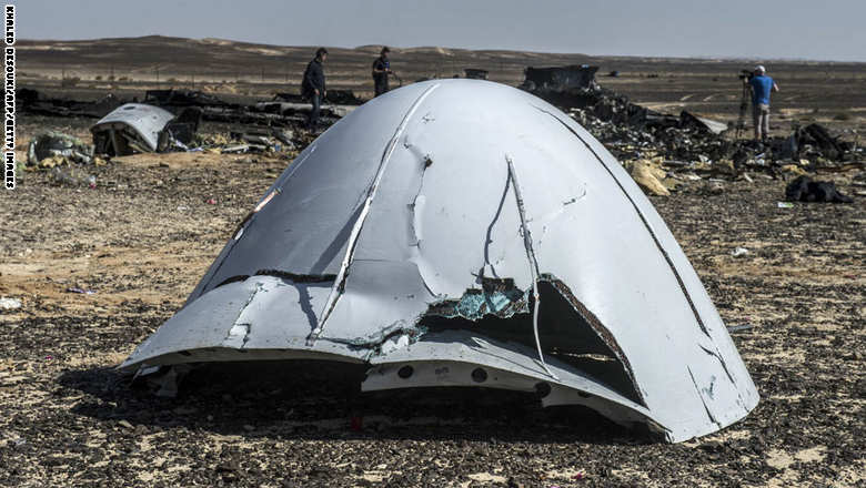 تحطم طائرة روسية تقل 224 راكبا بأجواء سيناء المصريه - صفحة 3 GettyImages-495235220_0