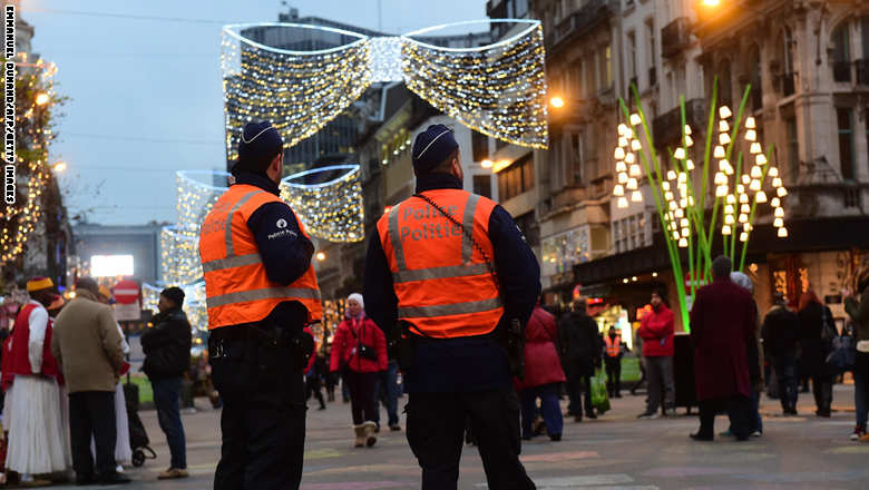 عمدة العاصمة البلجيكية بروكسل يعلن إلغاء احتفالات العام الجديد خوفا من هجمات إرهابية GettyImages-498937142