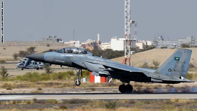 الواشنطن تايمز : الطائرات العربيه انسحبت تقريبا من التحالف الدولي ضد داعش  GettyImages-499405966