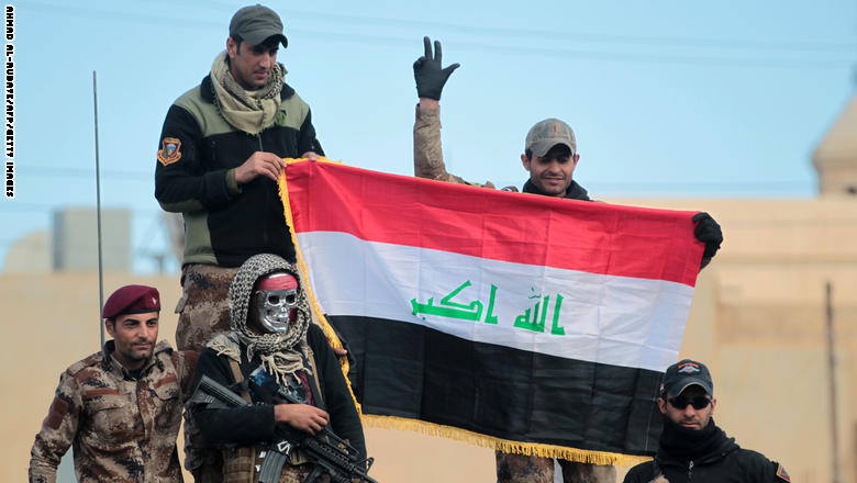القوات العراقية تعلن سيطرتها على الجانب الشرقي من الموصل بالكامل.. والعبادي: اقترب تحقيق وعد التحرير النهائي