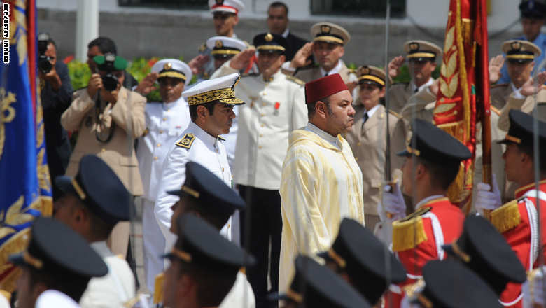 المغرب يرسل قوات عسكرية لدعم الإمارات بمواجهة الإرهاب ويذكّر بدوره في الدفاع عن 