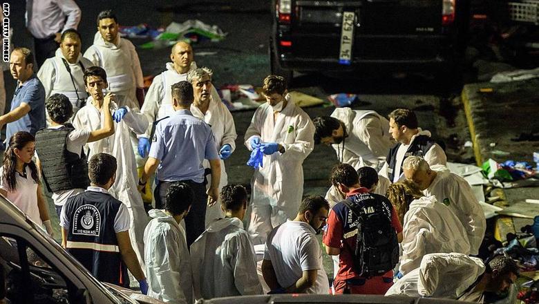 القضاء التونسي يأمر بسجن ابن الطبيب ضحية هجوم مطار أتاتورك