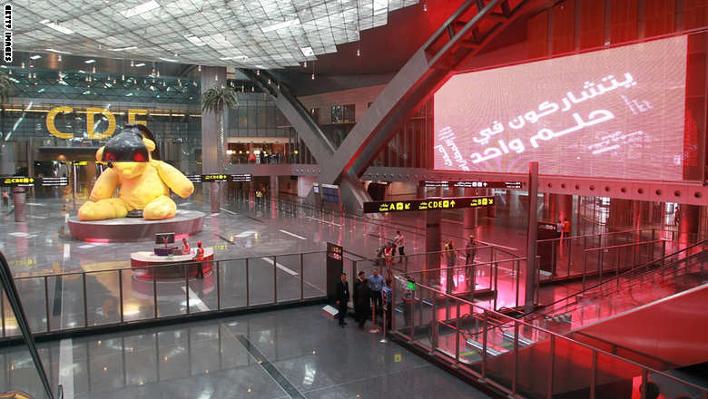 مطار الدوحة الجديد الذي تكلف 15 مليار دولار يستقبل أول رحلة