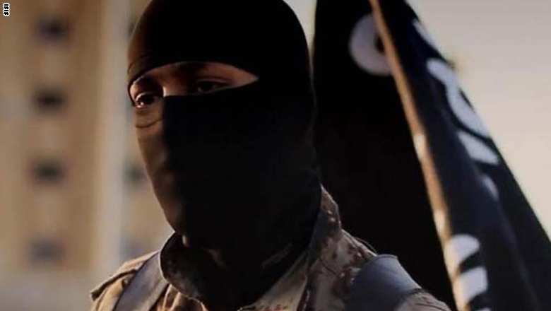 رئيس FBI في الكونغرس: تنظيم القاعدة "من زمن الأجداد" بينما يتمدد داعش بشفرات إلكترونية لا تُقهر Isis-men