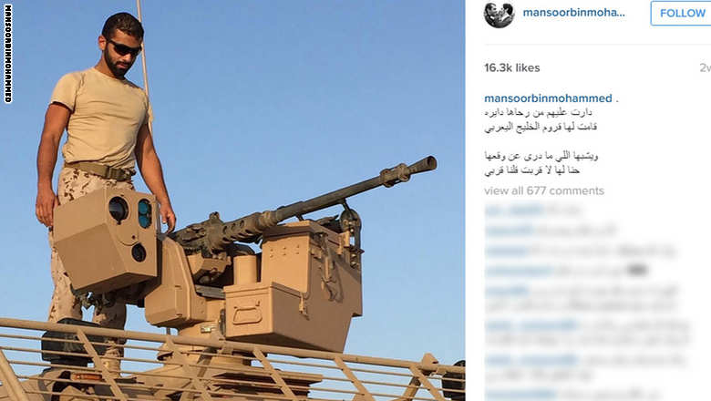 الشيخ منصور، نجل الشيخ محمد بن راشد آل مكتوم ينشر لقطات خلال مشاركته قوات التحالف في اليمن وتحرير "عرش بلقيس"