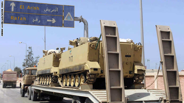 مصر: مقتل 4 بينهم 3 مستشارين في هجوم بالعريش والسيسي يأمر بتشديد الحماية للقضاة Sinai.army__8