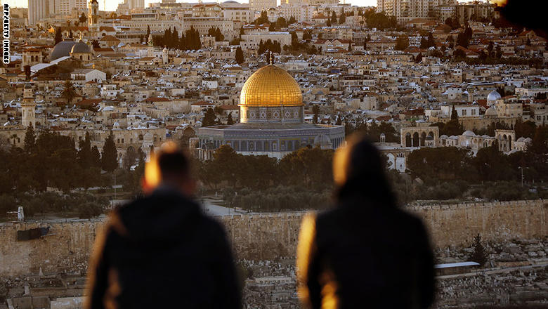 كل ما تحتاج لمعرفته عن ترامب وسفارة أمريكا بإسرائيل وتاريخ القدس