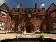 Super-luxury home sells in London for $160 million