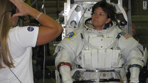 Training day for astronaut-mom Cady Coleman - CNN.com