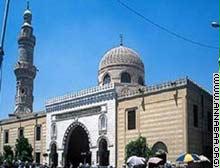 مسجد السيدة زينب بالقاهرة، وفيه ضريحها الذي يزوره عامة المصريين طلباً لبركة ''أم المساكين'' أو ''أم العواجز''، كما يلقبونها.
