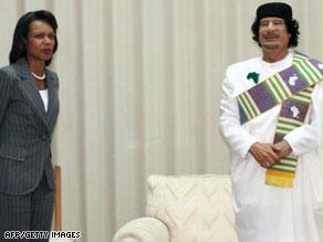 رايس مع القذافي خلال زيارتها الأخيرة إلى ليبيا