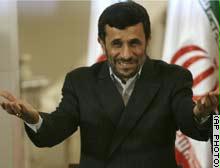 نجاد يعتبر أي قرار ضد إيران طلقة على مجلس الأمن