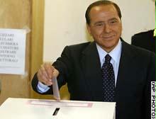 برلسكوني قد يعود لقيادة الحكومة الإيطالية لمرة ثالثة