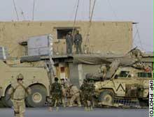 أخفقت القوات الدولية خلال قرابة سبع سنوات في تحجيم طالبان والمليشيات المسلحة في أفغانستان