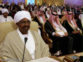 البشير في القمة العربية التي استضافتها الدوحة الاثنين