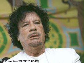 القذافي يدعو ضمنياً دول أوبك لتأميم النفط