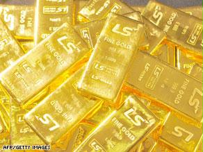 الذهب يواصل ارتفاعه نتيجة التراجع المستمر للدولار