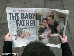 تبوأ ''الطفل الأب'' صدارة معظم الصحف البريطانية