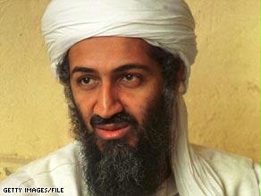 يختفي بن لادن في المناطق الجبلية الوعرة بين باكستان وأفغانستان وفق ما تعتقد أجهزة الاستخبارات الأمريكية