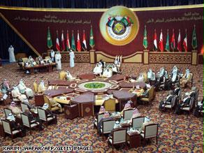 قادة الدول الخليجية يتفقون على عقد قمة طارئة للتضامن مع غزة بينما الانقسامات تتزايد عربياً