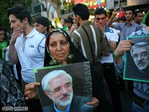 انتخابات رئاسية ساخنة في الجمهورية الإسلامية