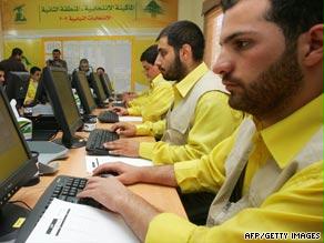 عناصر من حزب الله يستعدون للانتخابات