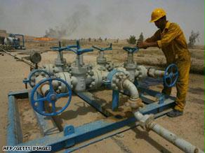 الحقل النفطي يقع بمنطقة متنازع عليها بين العراق وإيران