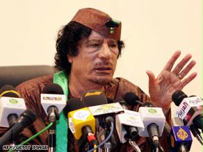 القذافي يحذر من حرب صليبية جديدة
