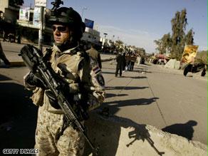 دورية أمريكية عراقية مشتركة في إحدى مناطق العراق